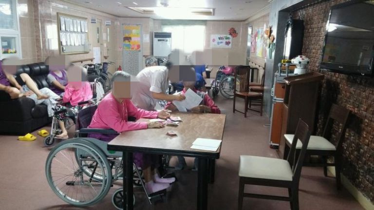미술치료(부채 만들기)